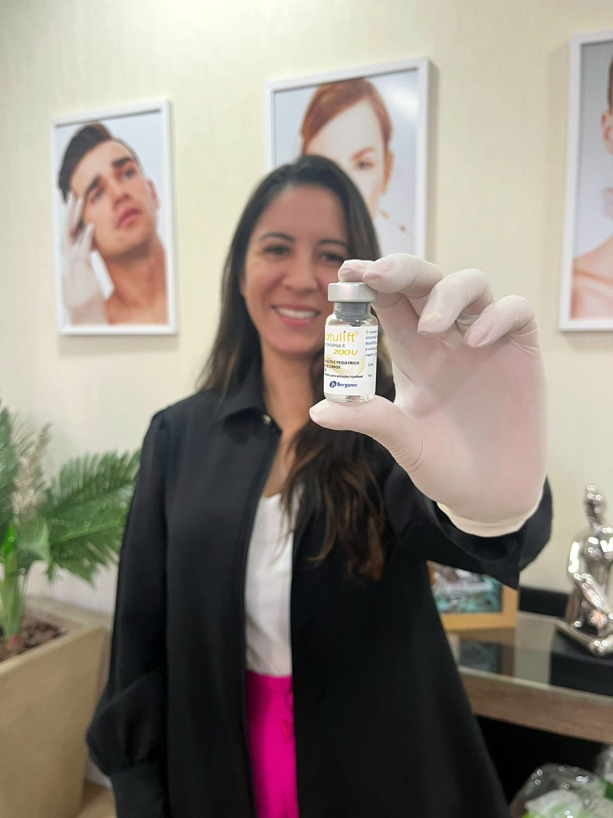 Dra. Elaine - Especialista em Botox - Clínica Sensitivity Osasco